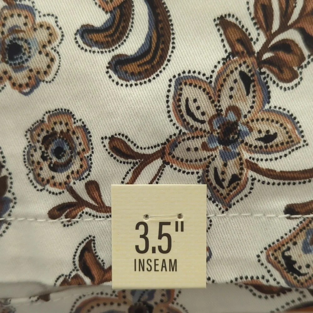 NWT a.n.a. Floral Mid-Rise Shortie Shorts 10 Brown Blue Beige Pockets - Picture 3 of 13